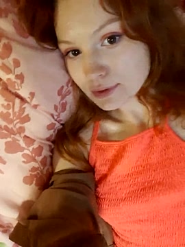 Sweet___cheeks naked stripping on cam for live sex video chat