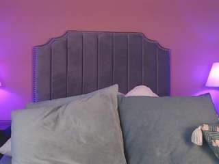 Vanne-Lopeez nude on cam – live sex chat