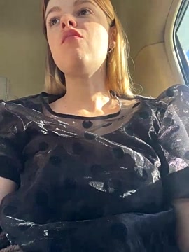 wowrinka naked stripping on cam for live sex video chat