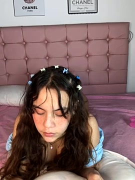 Celeste_pinkk naked stripping on cam for live sex video chat