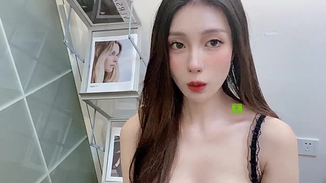 -CHLITINA_ naked stripping on cam for live sex video chat