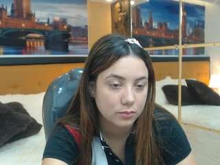 ElovesSansa nude on cam – live sex chat