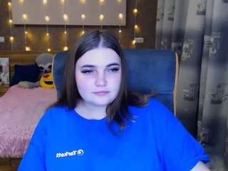 Emma-Flowers nude on cam – live sex chat