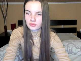 Er1kaMiller nude on cam – live sex chat