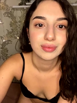 JeanPotter naked stripping on cam for live sex video chat