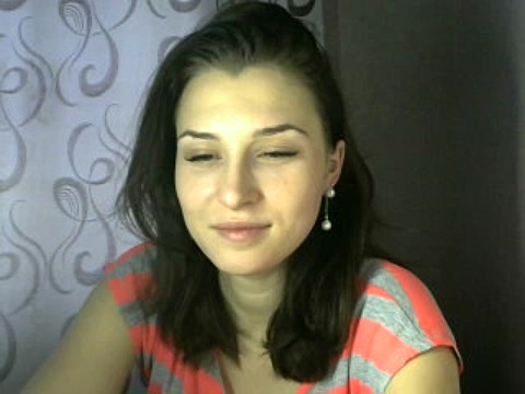 JujuuAmazing naked stripping on cam for live sex video chat