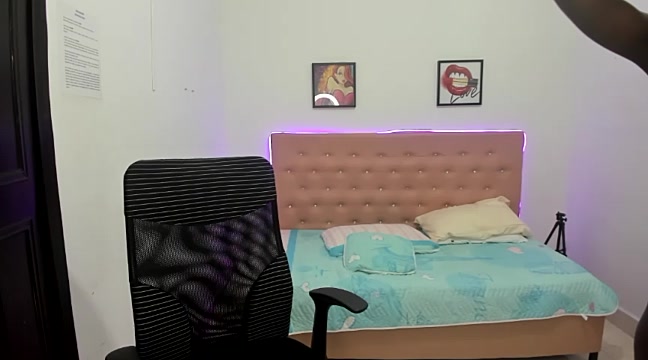 More-hot naked stripping on cam for live sex video chat