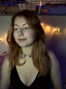 Peach_hub naked stripping on cam for live sex video chat
