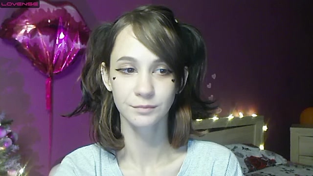 Royal_taste naked stripping on cam for live sex video chat