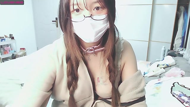 Sakura_Anne naked stripping on cam for live sex video chat