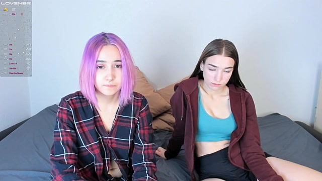 StellaGail naked stripping on cam for live sex video chat