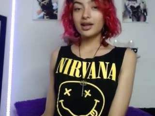 Violetta2212 nude on cam – live sex chat