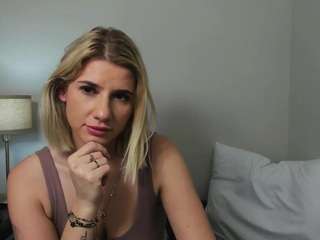 AliceKitty nude on cam – live sex chat