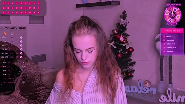 AmaliyaKas naked stripping on cam for live sex video chat