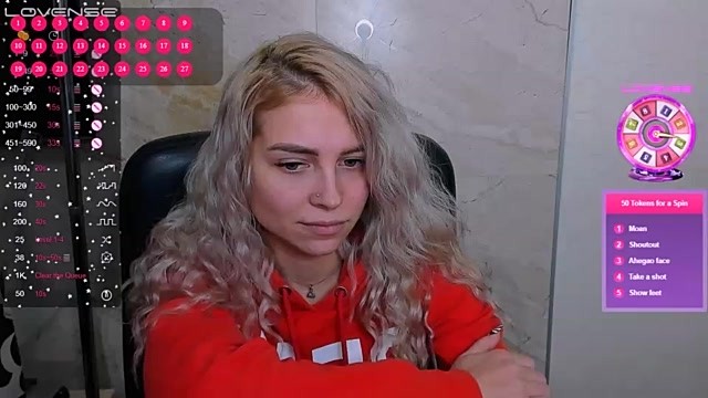 BeautyKathryn naked stripping on cam for live sex video chat