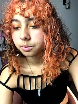 Bubbles_pink naked stripping on cam for live sex video chat