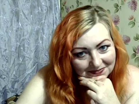 Greta_Corny naked stripping on cam for live sex video chat