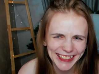 Huggywuggy19 nude on cam – live sex chat