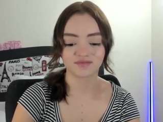 Kristellmiller nude on cam – live sex chat
