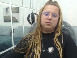 MelissaRey1 nude on cam – live sex chat