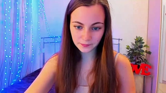 muss naked stripping on cam for live sex video chat