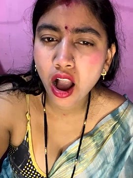 Simran2526 naked stripping on cam for live sex video chat