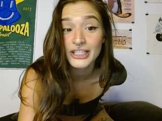 Svetlanna nude on cam – live sex chat