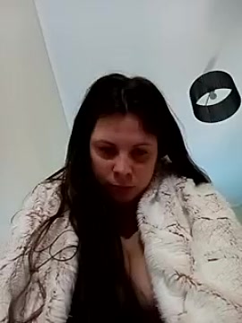 tininha6968 naked stripping on cam for live sex video chat