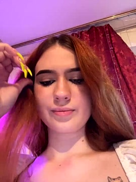 Your_love_Emily naked stripping on cam for live sex video chat