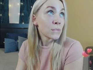 Yumm-Me nude on cam – live sex chat