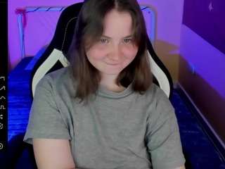 Alice-miss nude on cam – live sex chat