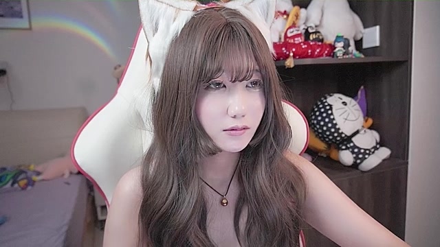 Any-Forger naked stripping on cam for live sex video chat