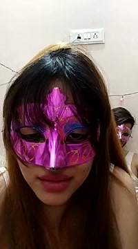 BeautifulDaimont naked stripping on cam for live sex video chat
