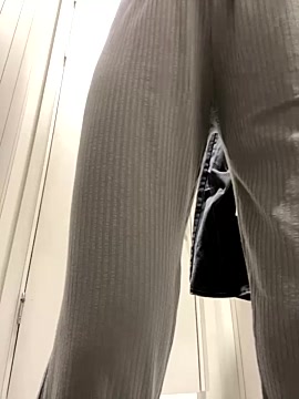 Emily_Grays naked stripping on cam for live sex video chat