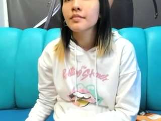 Kaliza18 nude on cam – live sex chat