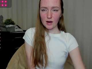 MelisaKas nude on cam – live sex chat