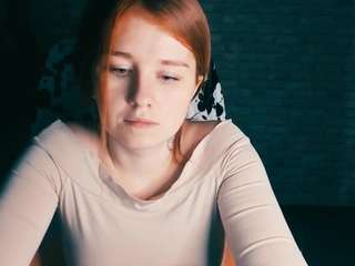 OctaviaReevis nude on cam – live sex chat