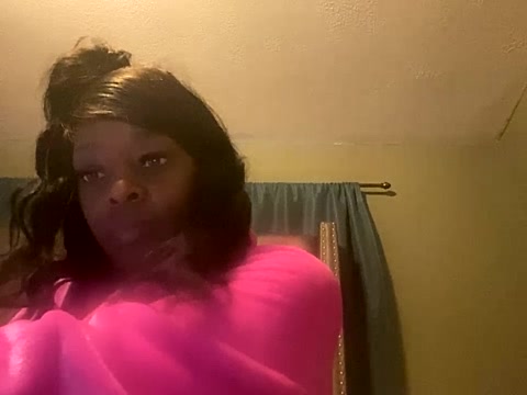 Sweet_Tee23 naked stripping on cam for live sex video chat