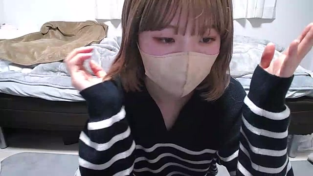 x_Luna_x naked stripping on cam for live sex video chat