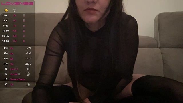 h4cAmbar naked stripping on cam for live sex video chat