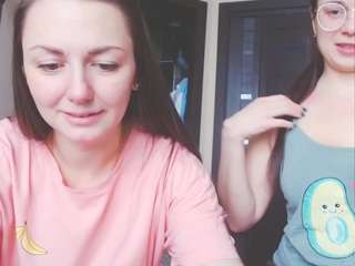 HollyDi nude on cam – live sex chat