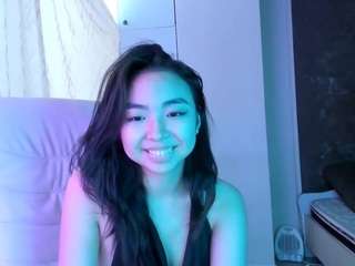 Lalisa fully nude on webcam – live sex chat