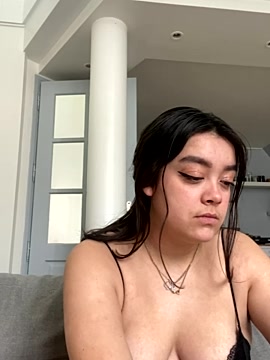 LOLAgrrr naked stripping on cam for live sex video chat