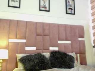MISTYSPICE fully nude on webcam – live sex chat