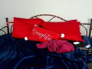 Ms Butterworths fully nude on webcam – live sex chat