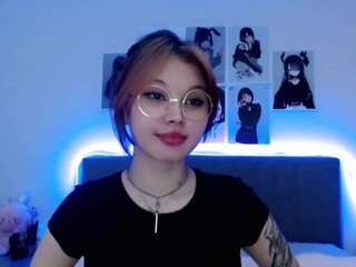NanniRay nude on cam – live sex chat