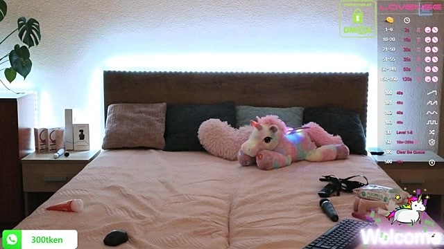 TokioRivers naked stripping on cam for live sex video chat
