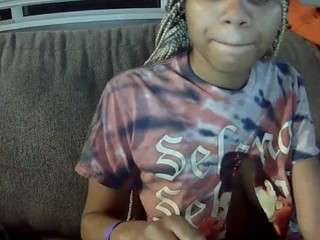 IamkhloeaMarie fully nude on webcam – live sex chat