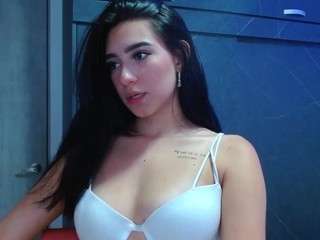Valen-xhx1 fully nude on webcam – live sex chat