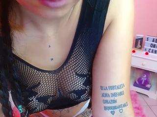 AbbyJohns fully nude on webcam – live sex chat